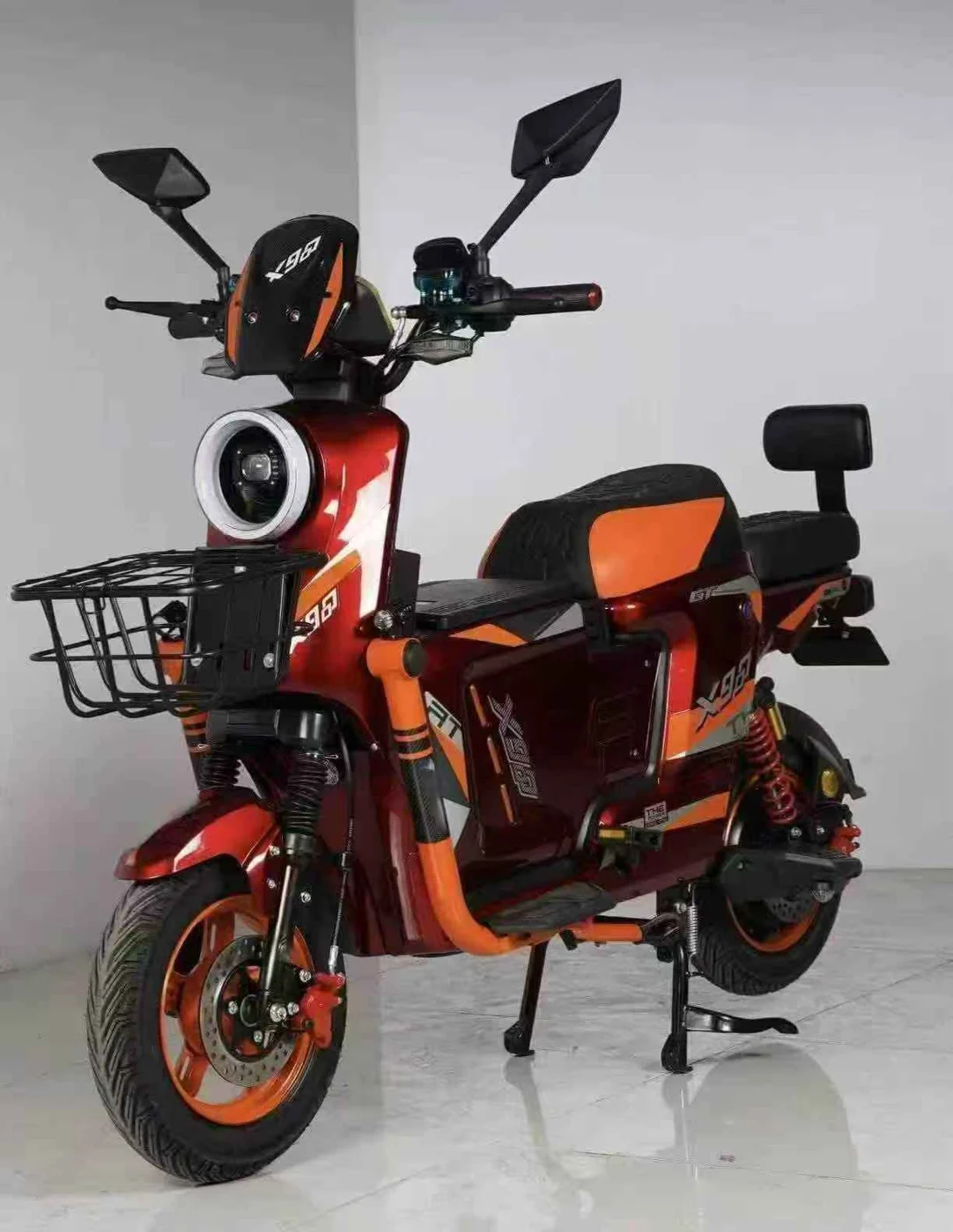 V2-D29 009 utility electric moped